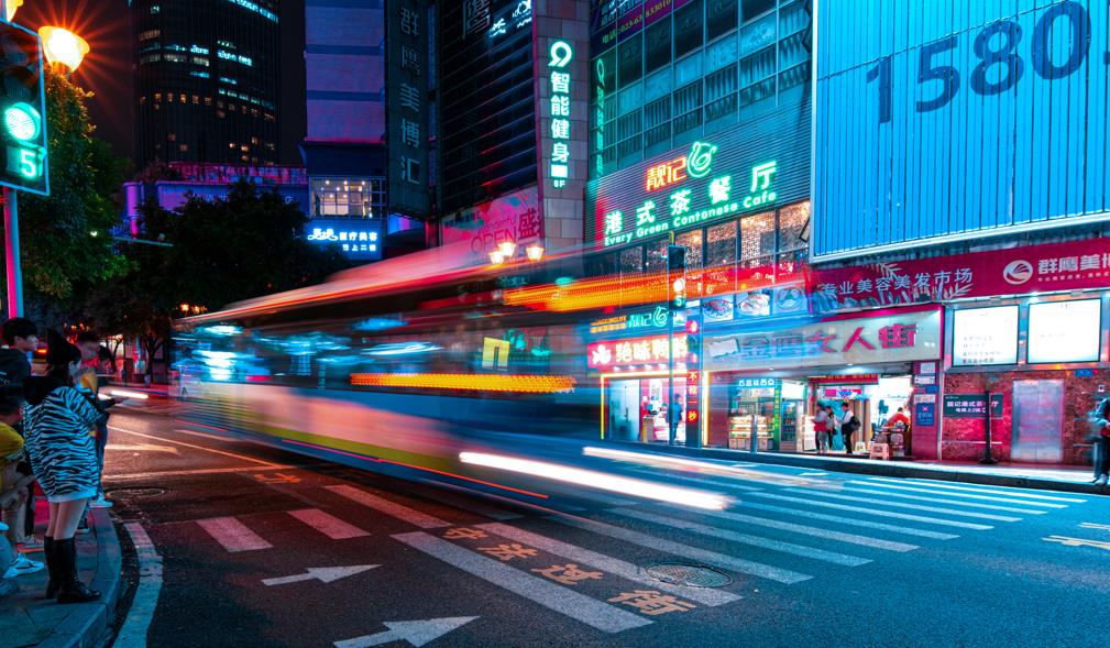 上车理想L9，地平线领跑高阶智驾落地