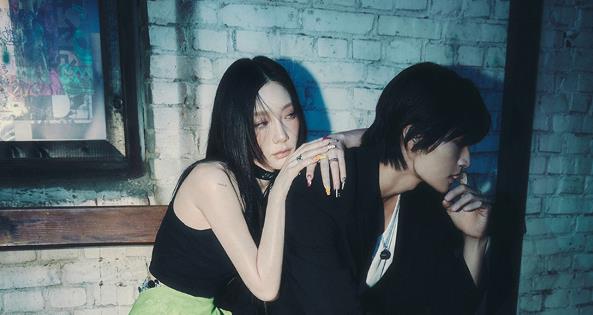 太妍新迷你专辑收录曲《Burn It Down》饱含了爱情的伤痛，新曲精彩片段视频和预告照公开，吸引视线！朝闻通