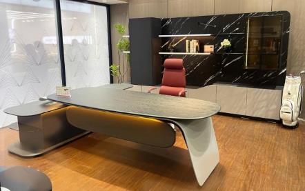 Astronautics aesthetics captivated the audience. Wangshi Office Furniture presented an outstanding performance at the 10th anniversary home furnishing exhibition, achieving remarkable results.