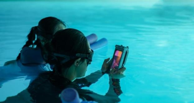 DIVEVOLK SeaLink 助力 vivo S60《星光行囊》水下拍摄
